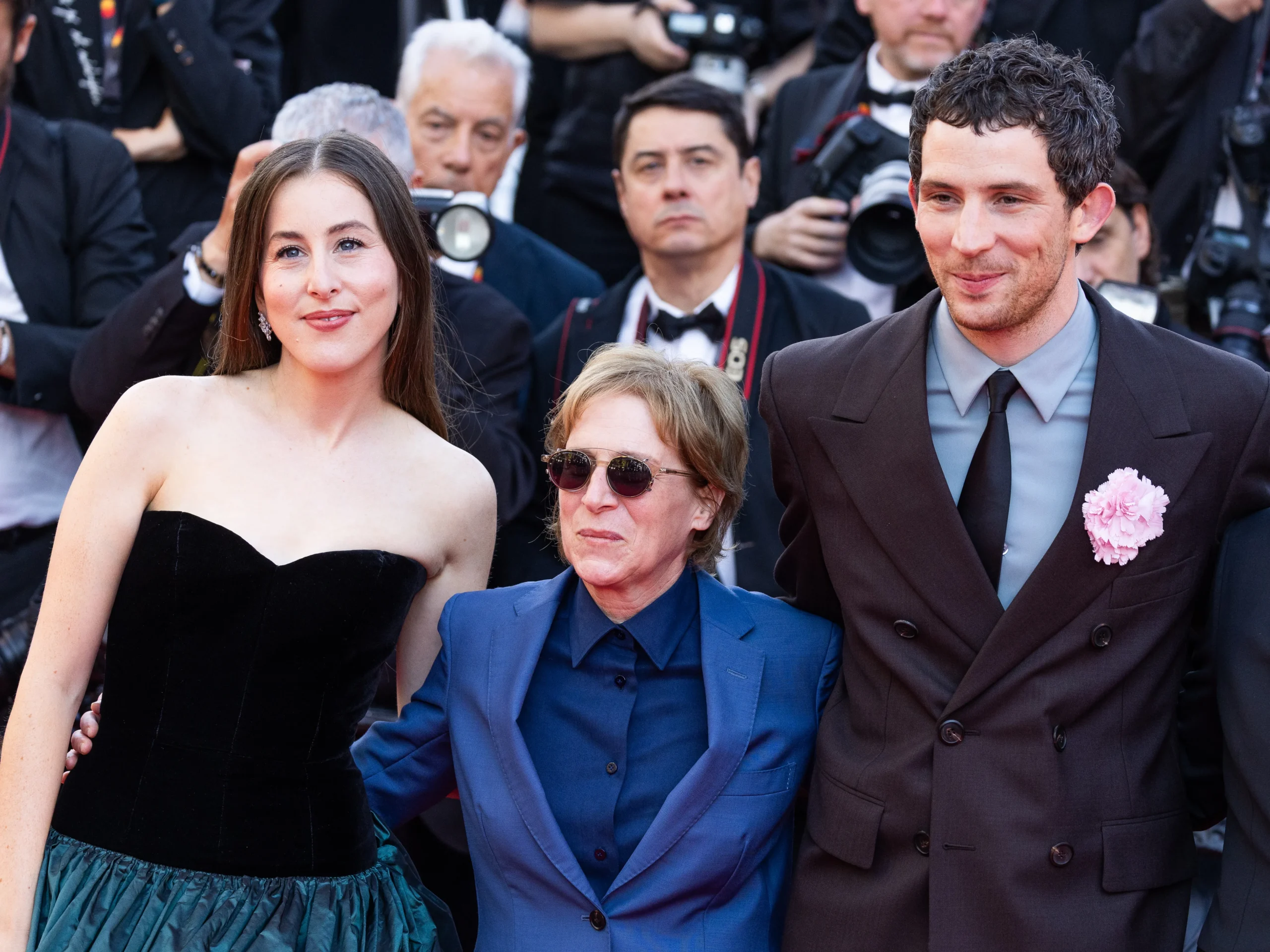 "Kelly Reichardt: cena do filme The Mastermind ambientado nos anos 1970"
