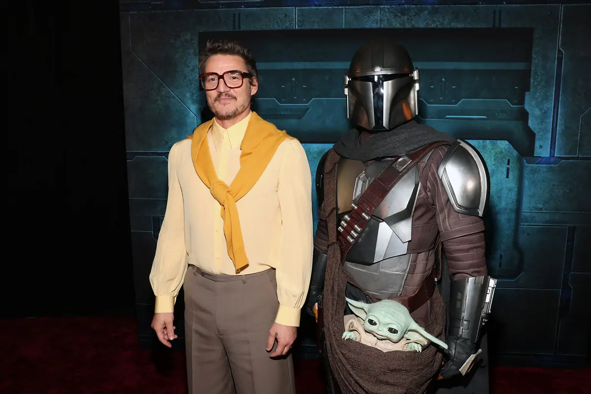 "Pedro Pascal: ator durante polêmica entrevista coletiva no Festival de Cannes 2025"
