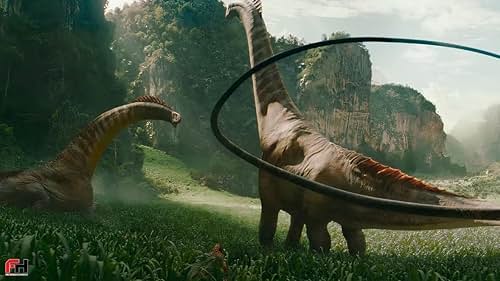 "T-Rex ataca: momento impressionante do teaser de Jurassic World: Recomeço"
