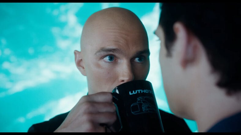 "Lex Luthor: Nicholas Hoult caracterizado para o filme Superman"
