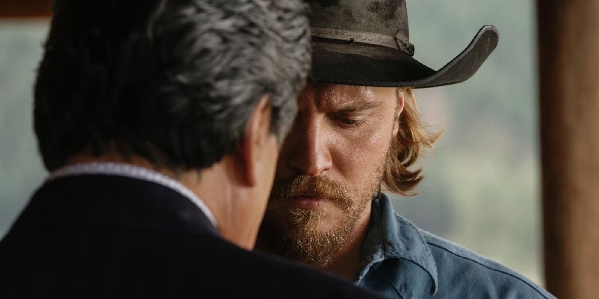 "Kevin Costner: ator caracterizado como patriarca John Dutton na série Yellowstone"
